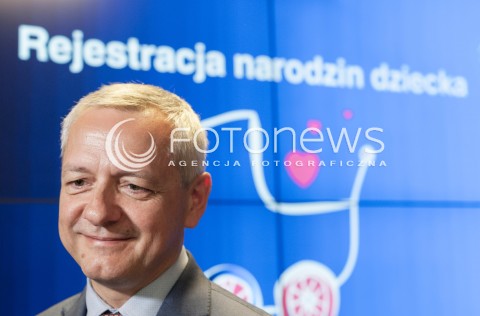 30.07.2018 WARSZAWA<br />KONFERENCJA MINISTROW ZDROWIA I CYFRYZACJI RODZICU ZAREJESTRUJ NARODZINY DZIECKA PRZEZ INTERNET<br />N/Z MAREK ZAGORSKI<br /> 