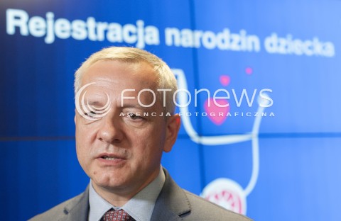  30.07.2018 WARSZAWA<br />KONFERENCJA MINISTROW ZDROWIA I CYFRYZACJI RODZICU ZAREJESTRUJ NARODZINY DZIECKA PRZEZ INTERNET<br />N/Z MAREK ZAGORSKI<br /> 