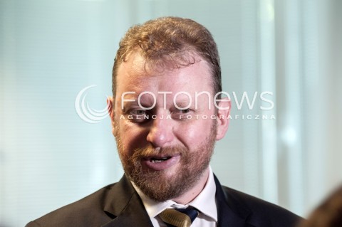  30.07.2018 WARSZAWA<br />KONFERENCJA MINISTROW ZDROWIA I CYFRYZACJI RODZICU ZAREJESTRUJ NARODZINY DZIECKA PRZEZ INTERNET<br />N/Z LUKASZ SZUMOWSKI<br /> 