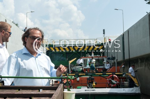  03.08.2018 WARSZAWA<br />REJS Z WARSZAWY DO ZALEWU ZEGRZYNSKIEGO<br />N/Z MAREK GROBARCZYK<br /> 