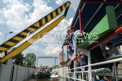  03.08.2018 WARSZAWA<br />REJS Z WARSZAWY DO ZALEWU ZEGRZYNSKIEGO<br />N/Z MAREK GROBARCZYK<br /> 