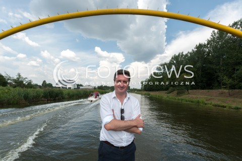  03.08.2018 WARSZAWA<br />REJS Z WARSZAWY DO ZALEWU ZEGRZYNSKIEGO<br />N/Z PRZEMYSLAW DACA PREZES WOD POLSKICH PGW<br /> 