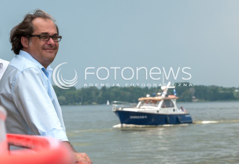  03.08.2018 WARSZAWA<br />REJS Z WARSZAWY DO ZALEWU ZEGRZYNSKIEGO<br />N/Z MAREK GROBARCZYK<br /> 