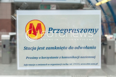  10.08.2018 WARSZAWA<br />AWARIA W METRZE KOMUNIKACJA ZASTEPCZA<br />N/Z AWARIA W METRZE KOMUNIKACJA ZASTEPCZA<br /> 