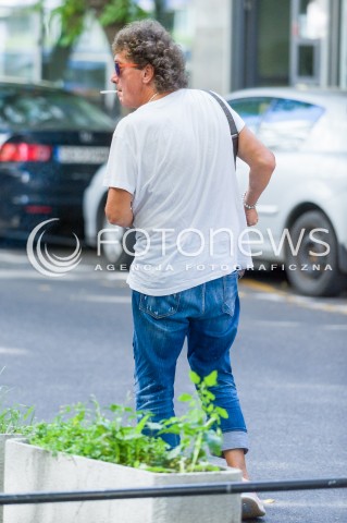  12.08.2018 WARSZAWA <br />GWIAZDY PRZED STUDIEM DZIEN DOBRY TVN <br />N/Z JANUSZ PANASEWICZ<br /> 