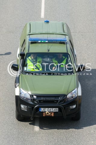  15.08.2018 WARSZAWA<br />DEFILADA Z OKAZJI SWIETA WOJSKA POLSKIEGO W WARSZAWIE<br />N/Z ISUZU D-MAX<br /> 