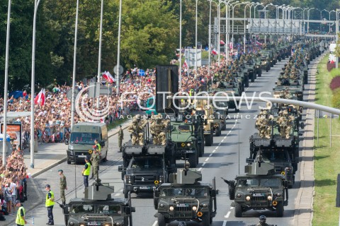  15.08.2018 WARSZAWA<br />DEFILADA Z OKAZJI SWIETA WOJSKA POLSKIEGO W WARSZAWIE<br />N/Z POJAZDY WOJSK SPECJALNYCH<br /> 