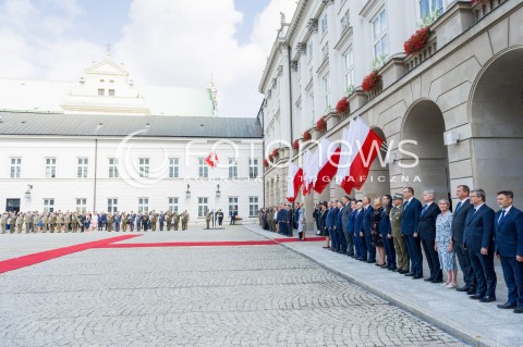  15.08.2018 WARSZAWA PALAC PREZYDENCKI<br />OBCHODY SWIETA WOJSKA POLSKIEGO<br />UROCZYSTOSC WRECZENIA NOMINACJI GENERALSKICH I ODZNACZEN  PANSTWOWYCH<br />N/Z PREZYDENT RP ANDRZEJ DUDA AGATA KORNHAUSER DUDA <br /> 