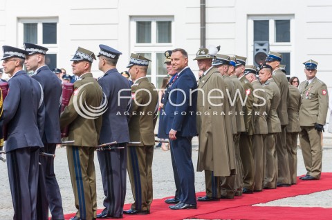  15.08.2018 WARSZAWA PALAC PREZYDENCKI<br />OBCHODY SWIETA WOJSKA POLSKIEGO<br />UROCZYSTOSC WRECZENIA NOMINACJI GENERALSKICH I ODZNACZEN  PANSTWOWYCH<br />N/Z PREZYDENT RP ANDRZEJ DUDA NOMINOWANI GENERALOWIE<br /> 