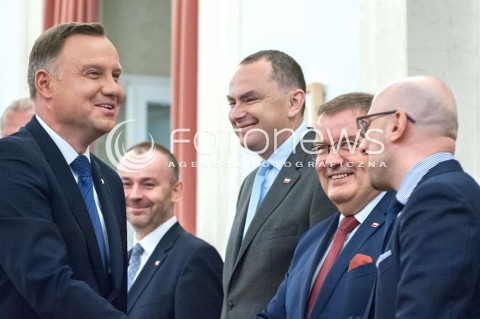  16.08.2018 WARSZAWA PALAC PREZYDENCKI<br />SPOTKANIE PREZYDENTA Z MEDALISTAMI MISTRZOSTW LEKKOATLETYCZNYCH BERLIN 2018<br />N/Z PREZYDENT ANDRZEJ DUDA KRZYSZTOF SZCZERSKI PAWEL MUCHA KRZYSZTOF LAPINSKI<br /> 