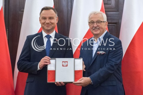  16.08.2018 WARSZAWA PALAC PREZYDENCKI<br />SPOTKANIE PREZYDENTA Z MEDALISTAMI MISTRZOSTW LEKKOATLETYCZNYCH BERLIN 2018<br />N/Z PREZYDENT ANDRZEJ DUDA PREZES PZLA HENRYK OLSZEWSKI<br /> 