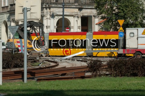  17.08.2018 WARSZAWA<br />REMONT TOROWISKA NA PLACU ZBAWICIELA<br />N/Z PLAC ZBAWICIELA<br /> 