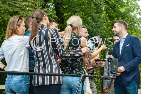  17.08.2018 WARSZAWA<br />KONFERENCJA PRASOWA KANDYDATA NA PREZYDENTA WARSZAWY PATRYKA JAKIEGO POROWNAJ PROGRAM KANDYDATOW NA PREZYDENTA<br />N/Z PATRYK JAKI<br /> 