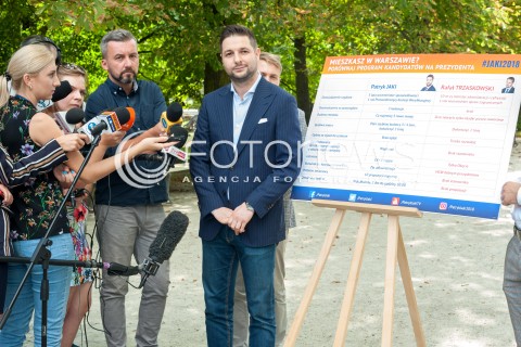  17.08.2018 WARSZAWA<br />KONFERENCJA PRASOWA KANDYDATA NA PREZYDENTA WARSZAWY PATRYKA JAKIEGO POROWNAJ PROGRAM KANDYDATOW NA PREZYDENTA<br />N/Z PATRYK JAKI<br /> 