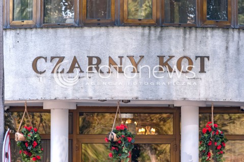  17.08.2018 WARSZAWA<br />
HOTEL CZARNY KOT GARGAMEL BEDZIE WYBURZANY<br />
N/Z CZARNY KOT<br />
 