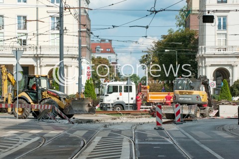  17.08.2018 WARSZAWA<br />REMONT TOROWISKA NA PLACU ZBAWICIELA<br />N/Z PLAC ZBAWICIELA<br /> 