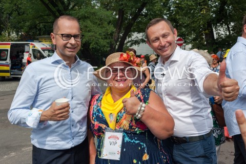  18.08.2018 WARSZAWA<br />PARADA SENIOROW <br />N/Z PAWEL RABIEJ MICHAL SZCZERBA<br /> 