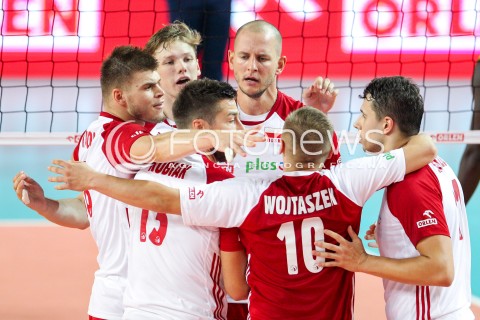  18.08.2018 OSTROWIEC SWIETOKRZYSKI <br />
SIATKOWKA MEZCZYZN <br />
MECZ TOWARZYSKI <br />
POLSKA - KAMERUN ( Poland - Cameroon ) <br />
N/Z DAWID KONARSKI JAKUB KOCHANOWSKI FABIAN DRZYZGA MICHAL KUBIAK BARTOSZ KWOLEK RADOSC EMOCJE <br />
 