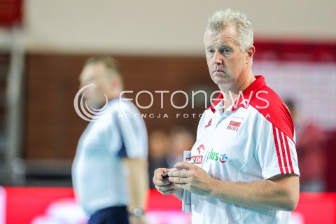  18.08.2018 OSTROWIEC SWIETOKRZYSKI <br />
SIATKOWKA MEZCZYZN <br />
MECZ TOWARZYSKI <br />
POLSKA - KAMERUN ( Poland - Cameroon ) <br />
N/Z VITAL HEYNEN - TRENER ( HEAD COACH ) SYLWETKA <br />
 