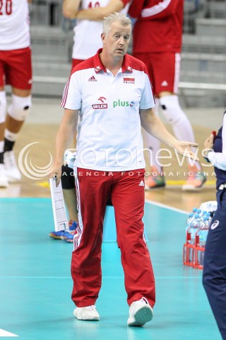  24.08.2018 KRAKOW (TAURON ARENA) <br />
XVI MEMORIAL HUBERTA JERZEGO WAGNERA <br />
MECZ POLSKA - KANADA ( MATCH POLAND - CANADA ) <br />
N/Z VITAL HEYNEN - I TRENER ( HEAD COACH ) SYLWETKA <br />
 