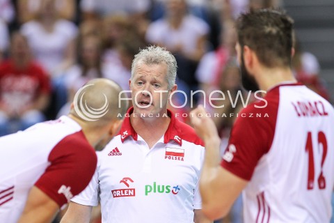  24.08.2018 KRAKOW (TAURON ARENA) <br />
XVI MEMORIAL HUBERTA JERZEGO WAGNERA <br />
MECZ POLSKA - KANADA ( MATCH POLAND - CANADA ) <br />
N/Z VITAL HEYNEN - I TRENER ( HEAD COACH ) GRZEGORZ LOMACZ BARTOSZ KUREK <br />
 