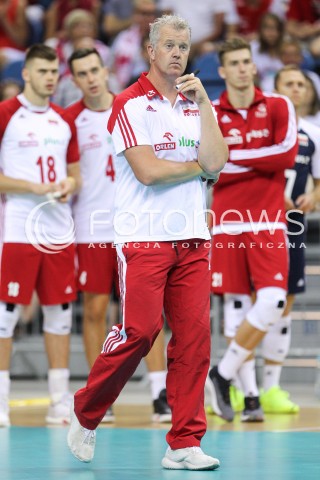  24.08.2018 KRAKOW (TAURON ARENA) <br />
XVI MEMORIAL HUBERTA JERZEGO WAGNERA <br />
MECZ POLSKA - KANADA ( MATCH POLAND - CANADA ) <br />
N/Z VITAL HEYNEN - I TRENER ( HEAD COACH ) SYLWETKA <br />
 