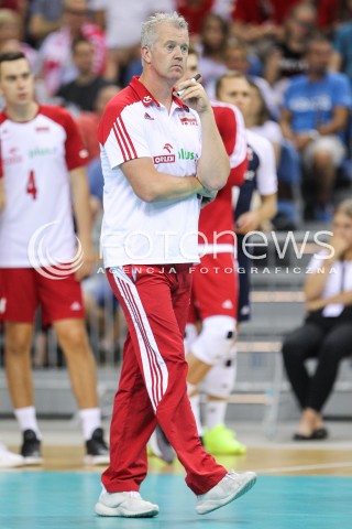  24.08.2018 KRAKOW (TAURON ARENA) <br />
XVI MEMORIAL HUBERTA JERZEGO WAGNERA <br />
MECZ POLSKA - KANADA ( MATCH POLAND - CANADA ) <br />
N/Z VITAL HEYNEN - I TRENER ( HEAD COACH ) SYLWETKA <br />
 