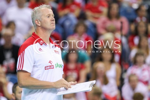  24.08.2018 KRAKOW (TAURON ARENA) <br />
XVI MEMORIAL HUBERTA JERZEGO WAGNERA <br />
MECZ POLSKA - KANADA ( MATCH POLAND - CANADA ) <br />
N/Z VITAL HEYNEN - I TRENER ( HEAD COACH ) SYLWETKA <br />
 