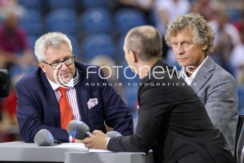  24.08.2018 KRAKOW (TAURON ARENA) <br />
XVI MEMORIAL HUBERTA JERZEGO WAGNERA <br />
MECZ POLSKA - KANADA ( MATCH POLAND - CANADA ) <br />
N/Z RYSZARD CZARNECKI RYSZARD BOSEK JERZY MIELEWSKI EKSPERT KOMENTATOR POLSAT SPORT TV TELEWIZJA KAMERA<br />
 