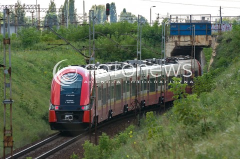  27.08.2018 WARSZAWA<br />DWORZEC GLOWNY BEDZIE REWITALIZOWANY<br />N/Z POCIAG SKM KOLEJ PKP<br /> 