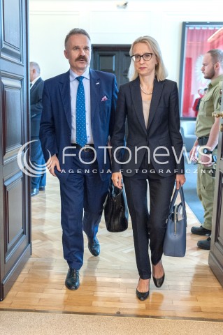  28.08.2018 WARSZAWA<br />KANCELARIA PREZESA RADY MINISTROW<br />POSIEDZENIE RADY MINISTROW<br />N/Z TERESA CZERWINSKA WALDEMAR PARUCH<br /> 