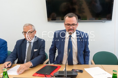  30.08.2018 WARSZAWA SEJM<br />POSIEDZENIE KOMISJI SLEDCZEJ DS VAT<br />N/Z MARCIN HORALA KAZIMIERZ SMOLINSKI<br /> 
