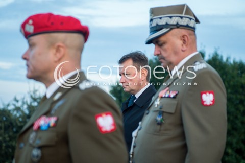  01.09.2018 GDANSK<br />79. ROCZNICA WYBUCHU II WOJNY SWIATOWEJ NA WESTERPLATTE<br />N/Z MARIUSZ BLASZCZAK Z DELEGACJA WOJSKA POLSKIEGO<br /> 