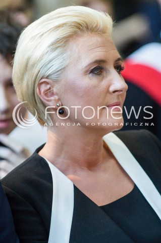  01.09.2018 GDYNIA<br />UROCZYSTOSC ROZPOCZECIA ROKU SZKOLNEGO 2018/2019 ORAZ 55-LECIE NADANIA III LO IMIENIA MARYNARKI WOJENNEJ XXV LAT MATURY MIEDZYNARODOWEJ W POLSCE Z UDZIALEM ANDRZEJA DUDY I AGATY KORNHAUSER DUDY<br />N/Z AGATA KORNHAUSER DUDA<br /> 