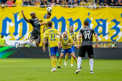  01.09.2018 GDYNIA<br />
PILKA NOZNA - EKSTRAKLASA SEZON 2018/2019<br />
MECZ ARKA GDYNIA - ZAGLEBIE SOSNOWIEC<br />
N/Z VAMARA SANOGO LUKA ZARANDIA MICHAL JANOTA ANDRII BOGDANOV<br />
 