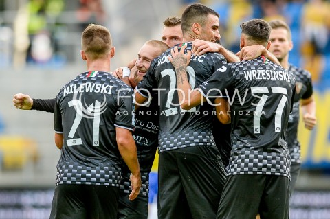  01.09.2018 GDYNIA<br />
PILKA NOZNA - EKSTRAKLASA SEZON 2018/2019<br />
MECZ ARKA GDYNIA - ZAGLEBIE SOSNOWIEC<br />
N/Z SZYMON PAWLOWSKI RADOSC BRAMKA GOL NA 2:2 KONRAD WRZESINSKI SEBASTIAN MILEWSKI ZARKO UDOVICIC<br />
 