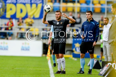  01.09.2018 GDYNIA<br />
PILKA NOZNA - EKSTRAKLASA SEZON 2018/2019<br />
MECZ ARKA GDYNIA - ZAGLEBIE SOSNOWIEC<br />
N/Z ADAM BANASIAK SYLWETKA<br />
 