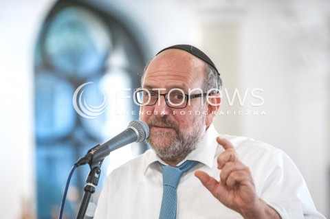  02.09.2018 WARSZAWA<br />STO PYTAN DO RABINA SPOTKANIE Z MICHAELEM SCHUDRICHEM NACZELNYM RABINEM POLSKI<br />N/Z MICHAEL SCHUDRICH<br /> 