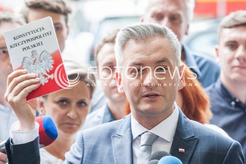 Konferencja Roberta Biedronia w Warszawie