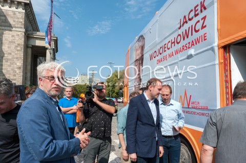  06.09.2018 WARSZAWA<br />KAMPANIA WOJCIECHOWICZBUS RUSZA<br />N/Z JACEK WOJCIECHOWICZ<br /> 