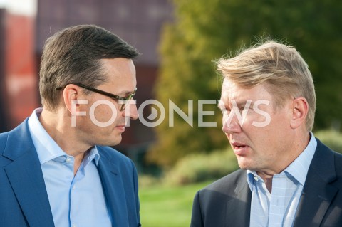  10.09.2018 WARSZAWA<br />KONFERENCJA PREMIERA MATEUSZA MORAWIECKIEGO ORAZ BYLEGO MISTRZA SWIATA W FORMULE 1 MIKI HAKKINENA<br />N/Z PREMIER MATEUSZ MORAWIECKI MIKA HAKKINEN<br /> 