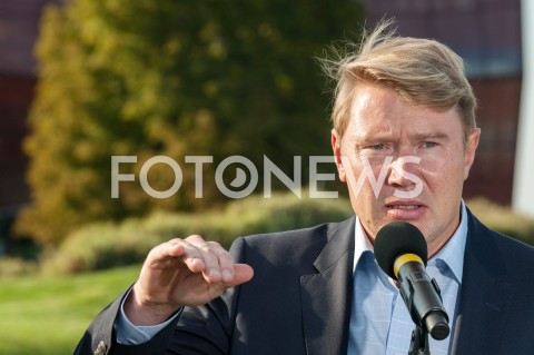  10.09.2018 WARSZAWA<br />KONFERENCJA PREMIERA MATEUSZA MORAWIECKIEGO ORAZ BYLEGO MISTRZA SWIATA W FORMULE 1 MIKI HAKKINENA<br />N/Z MIKA HAKKINEN<br /> 