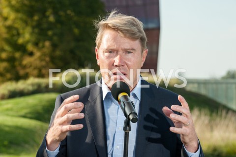  10.09.2018 WARSZAWA<br />KONFERENCJA PREMIERA MATEUSZA MORAWIECKIEGO ORAZ BYLEGO MISTRZA SWIATA W FORMULE 1 MIKI HAKKINENA<br />N/Z MIKA HAKKINEN<br /> 