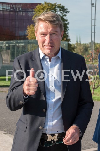  10.09.2018 WARSZAWA<br />KONFERENCJA PREMIERA MATEUSZA MORAWIECKIEGO ORAZ BYLEGO MISTRZA SWIATA W FORMULE 1 MIKI HAKKINENA<br />N/Z MIKA HAKKINEN<br /> 
