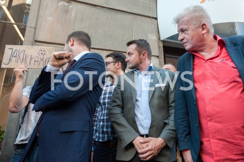  12.09.2018 WARSZAWA<br />SPOTKANIE PATRYKA JAKIEGO Z KONTRKANDYDATAMI DO URZEDU PREZYDENTA<br />N/Z PATRYK JAKI PIOTR GUZIAL PIOTR IKONOWICZ<br /> 