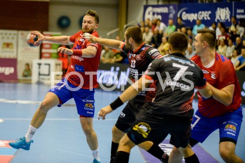  14.09.2018 GDANSK<br />
PGNIG SUPERLIGA W PILCE RECZNEJ<br />
SEZON 2018/2019<br />
MECZ WYBRZEZE GDANSK - MMTS KWIDZYN<br />
N/Z MATEUSZ WROBEL<br />
 