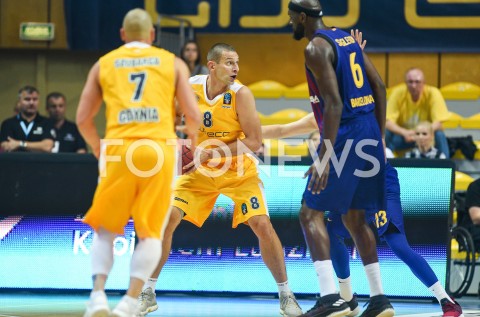  15.09.2018 GDYNIA<br />
KOSZYKOWKA - WIELKI MECZ OTWARCIA<br />
BASKETBALL - FRIENDLY MATCH<br />
ARKA GDYNIA - FC BARCELONA LASSA<br />
N/Z FILIP DYLEWICZ<br />
 