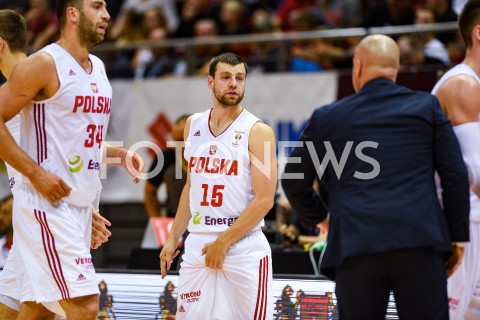  17.09.2018 GDANSK<br />
KOSZYKOWKA - KWALIFIKACJE DO MISTRZOSTW SWIATA FIBA 2019<br />
BASKETBALL - THE FIBA WORLD CUP 2019 QUALIFIERS<br />
POLSKA - CHORWACJA<br />
(poland - croatia)<br />
N/Z KAMIL LACZYNSKI ADAM HRYCANIUK TRENER MIKE TAYLOR<br />
 