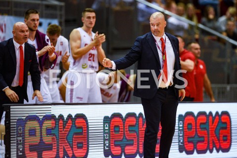  17.09.2018 GDANSK<br />
KOSZYKOWKA - KWALIFIKACJE DO MISTRZOSTW SWIATA FIBA 2019<br />
BASKETBALL - THE FIBA WORLD CUP 2019 QUALIFIERS<br />
POLSKA - CHORWACJA<br />
(poland - croatia)<br />
N/Z TRENER MIKE TAYLOR EMOCJE SYLWETKA PORTRET<br />
 