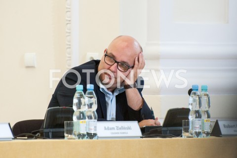  20.09.2018 WARSZAWA<br />POSIEDZENIE KOMISJI WERYFIKACYJNEJ<br />N/Z ROBERT KROPIWNICKI<br /> 